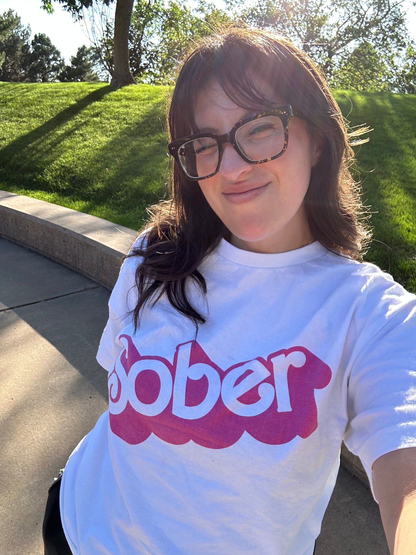 Sober Barbie - T-Shirt